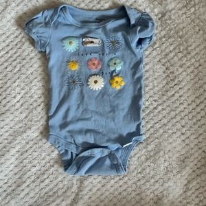 Blue Flower Onsie. Girls. 3-6 months